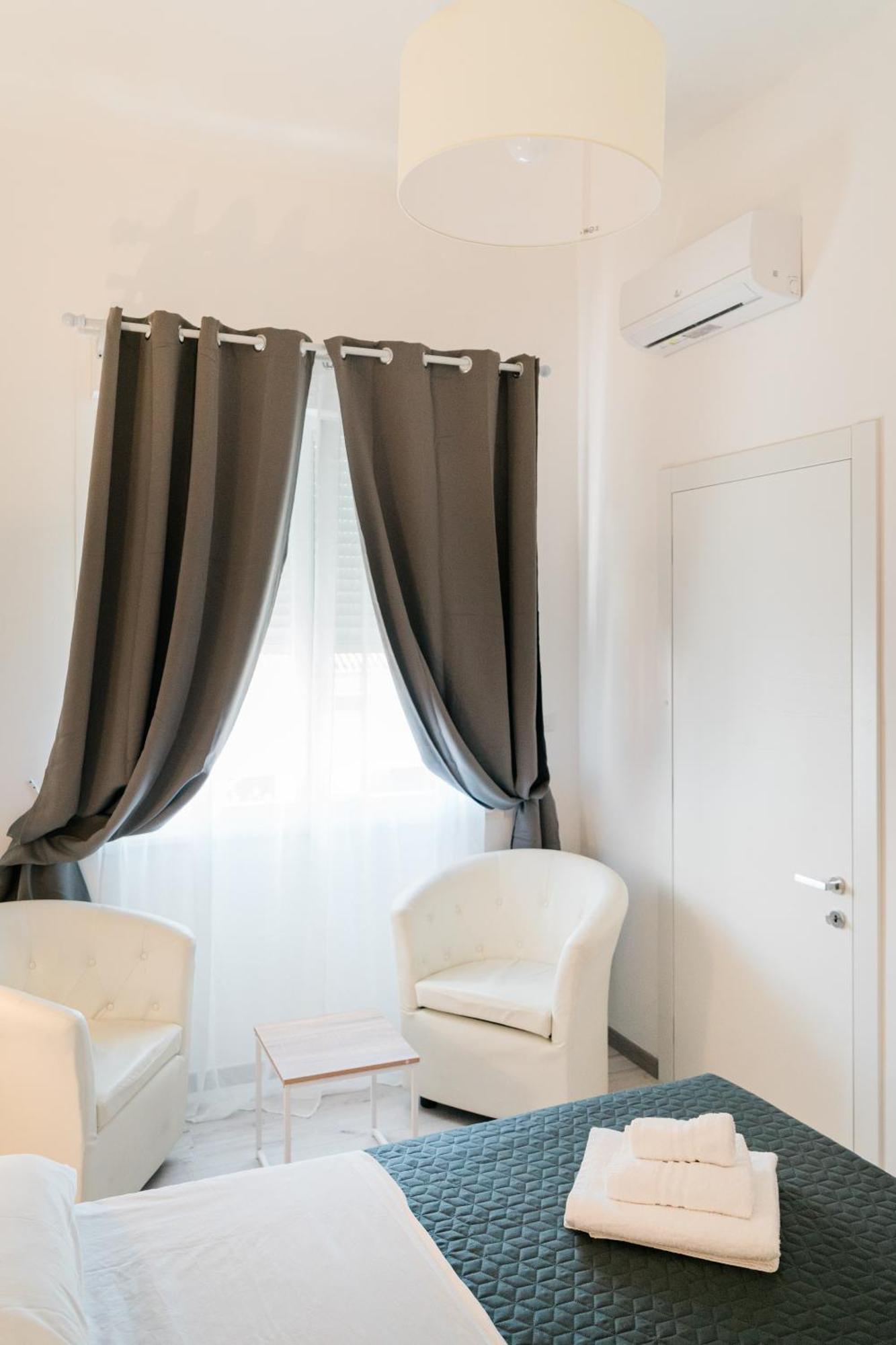 Fg Vacanze ألغيرو الغرفة الصورة